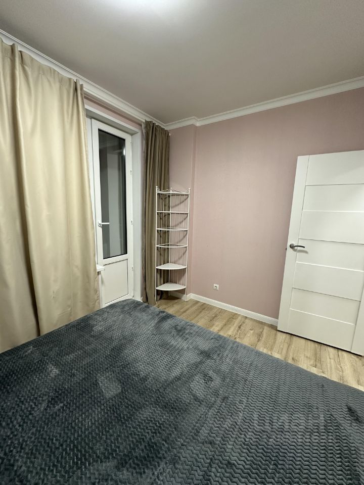 m. Strogino: Apartment, 2-rooms