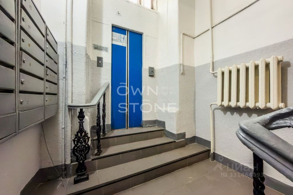 m. Krasnye vorota: Apartment, 3-rooms