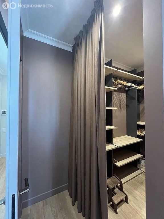 m. Aminyevskaya: Apartment, 2-rooms