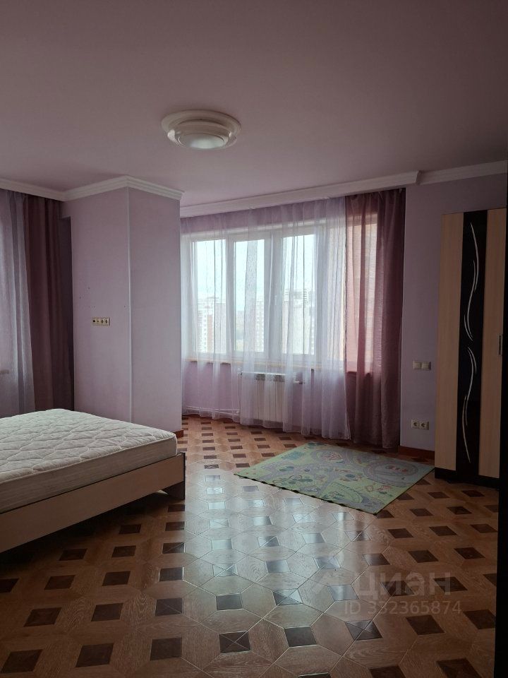 m. Bakovka: Apartment, 3-rooms