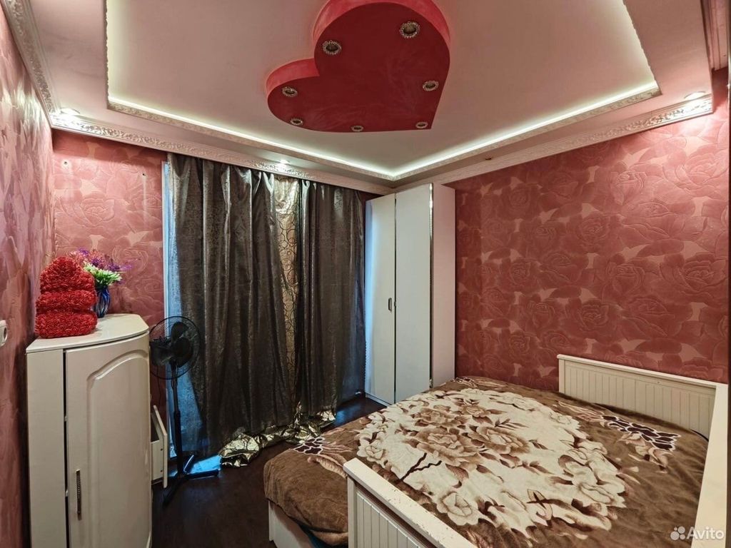 m. Saltykovskaya: Apartment, 2-rooms