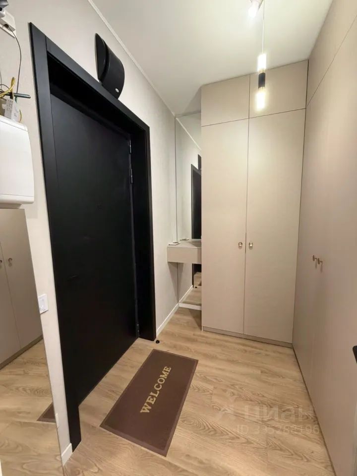 m. Strogino: Apartment, studio