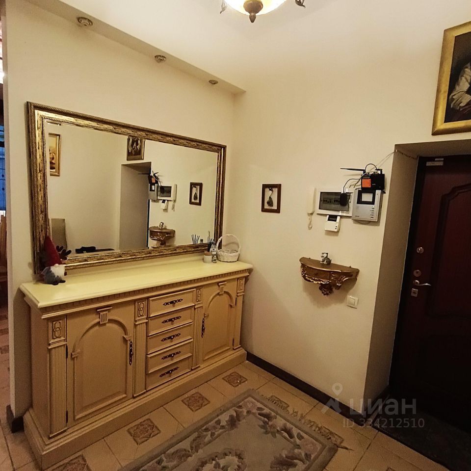 m. Sretensky bulvar: Apartment, 2-rooms