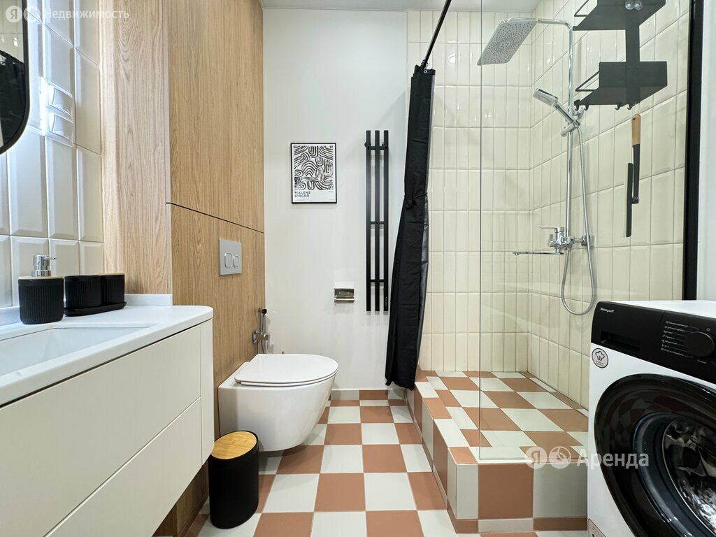 m. Dubrovka: Apartment, studio