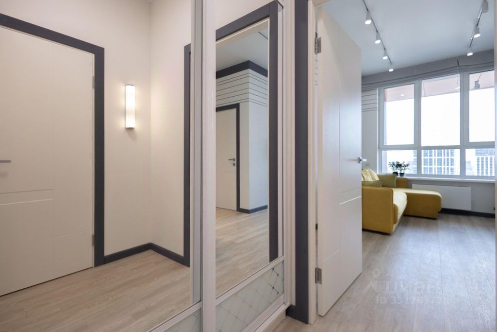 m. Aminyevskaya: Apartment, studio