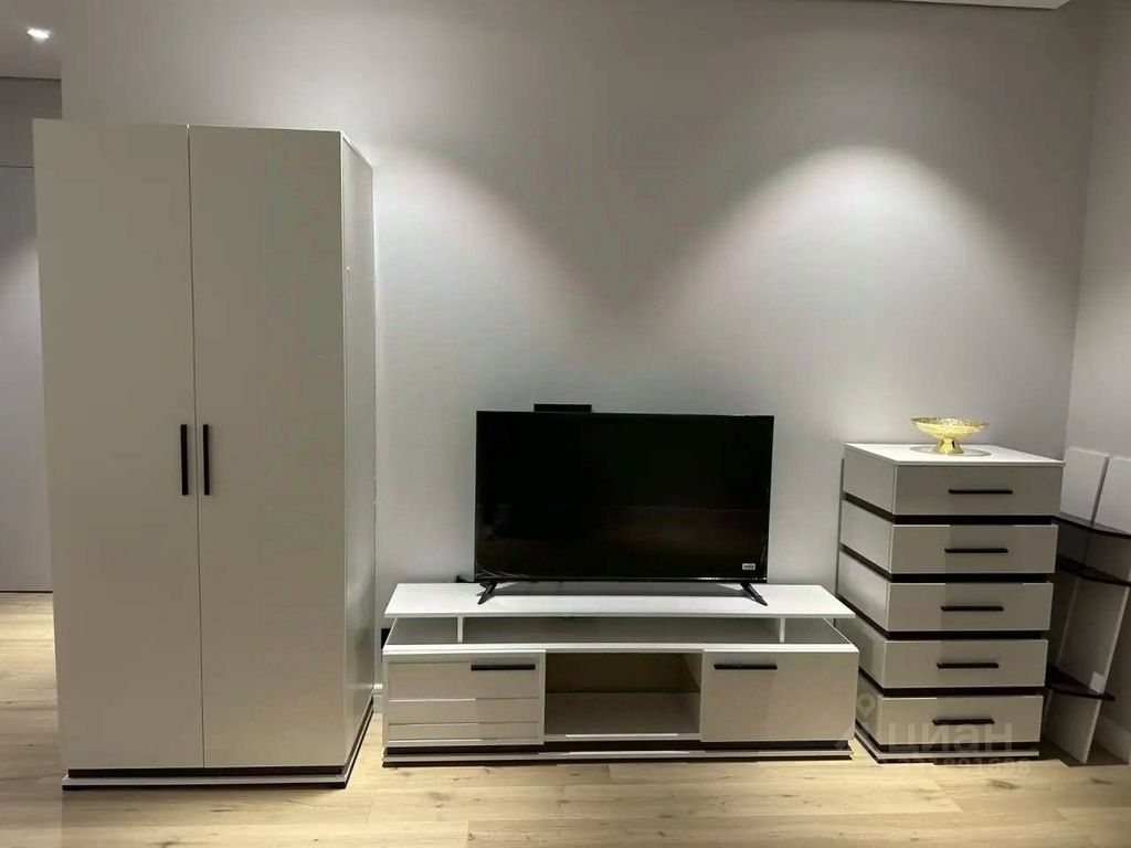 m. Chkalovskaya: Apartment, 2-rooms