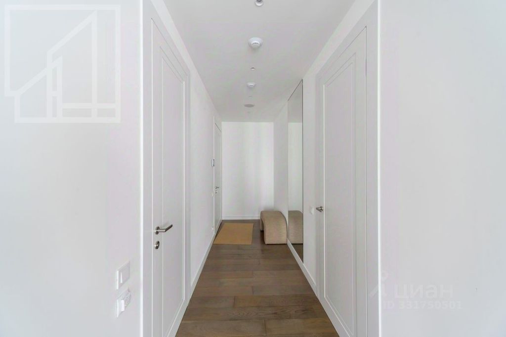 m. Ulitsa 1905 goda: Apartment, 4-rooms