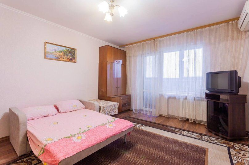 m. Polyanka: Apartment, 1-rooms