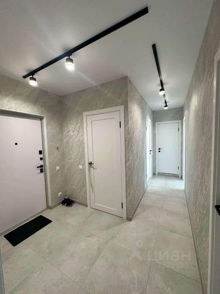 m. Bulvar Dmitriya Donskogo: Apartment, 2-rooms