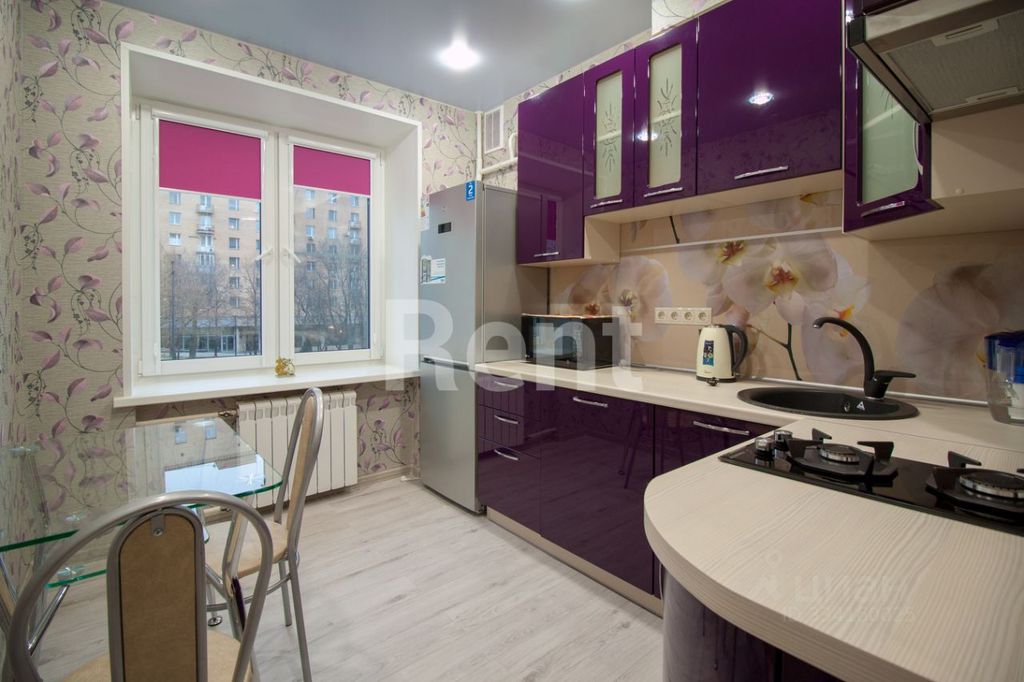 m. Smolenskaya: Apartment, 1-rooms