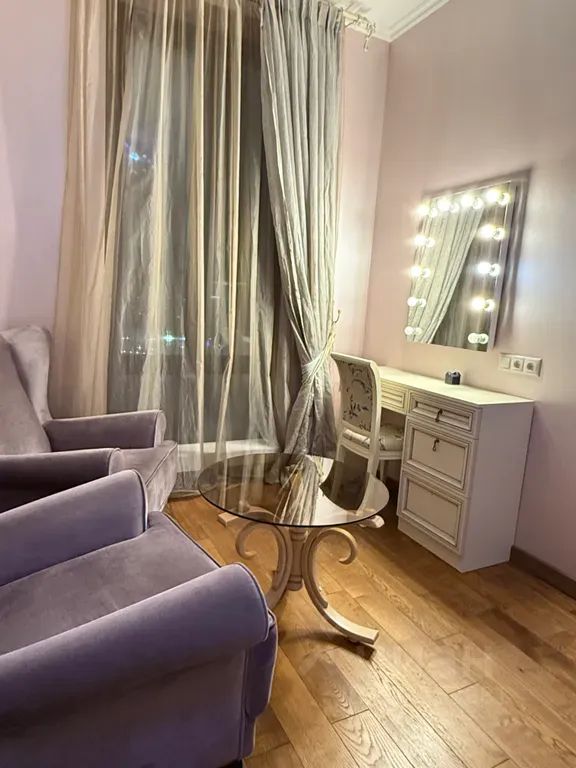 m. Ulitsa 1905 goda: Apartment, 1-rooms