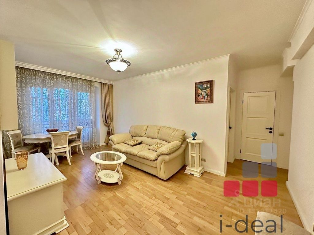 m. Ulitsa 1905 goda: Apartment, 2-rooms