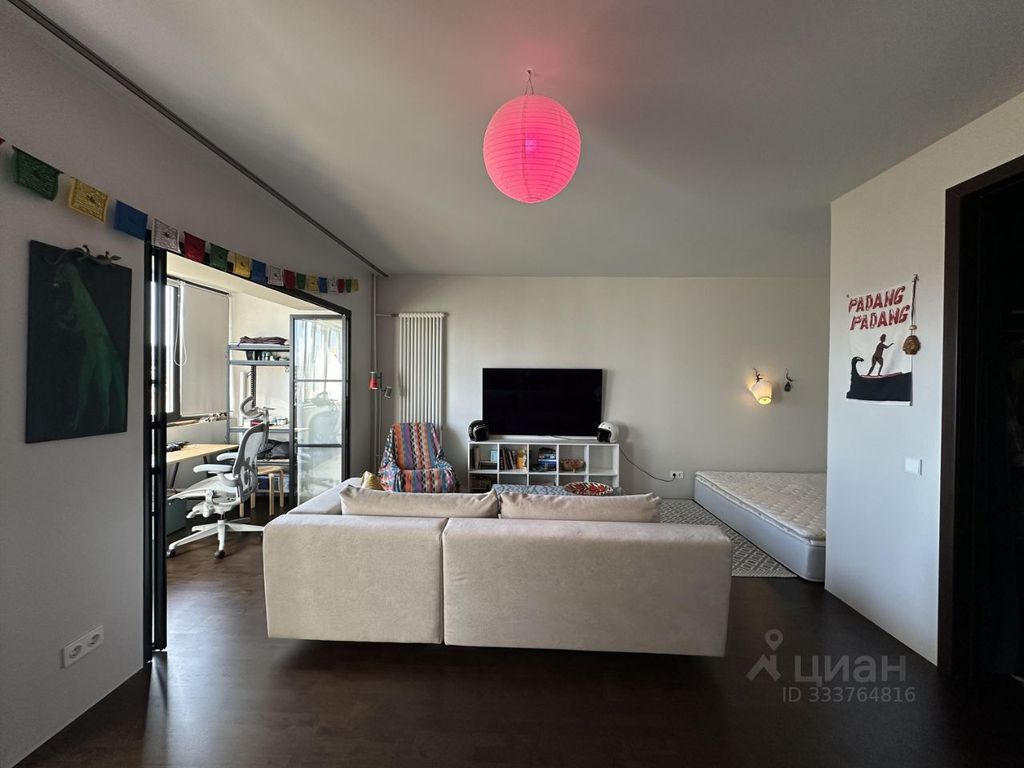 m. Novye Cheremushki: Apartment, studio