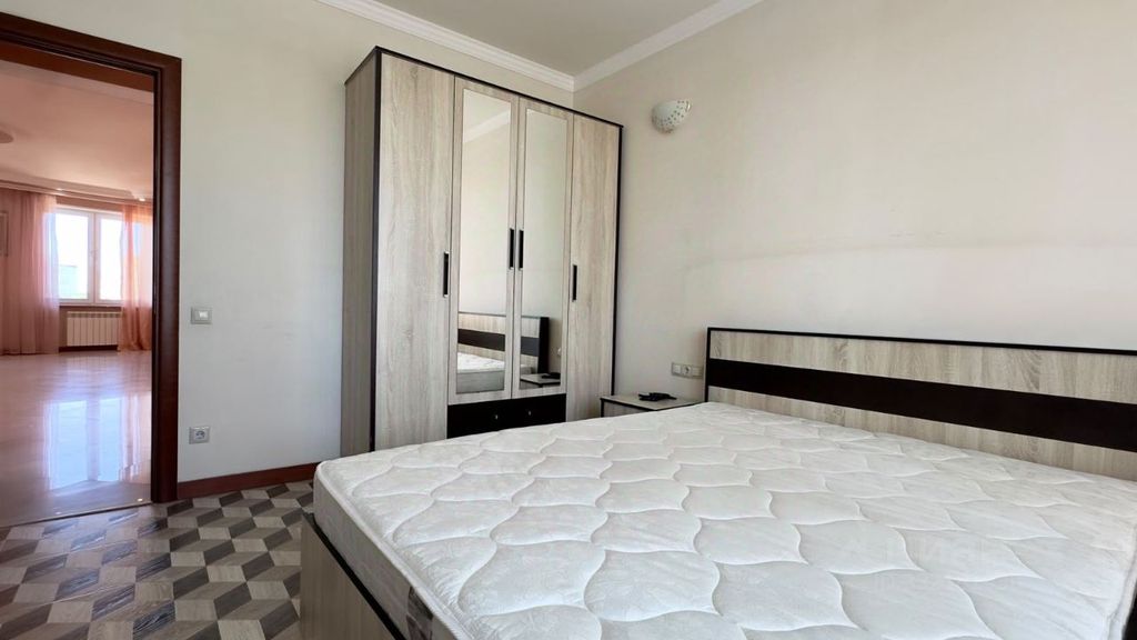 m. Bakovka: Apartment, 3-rooms