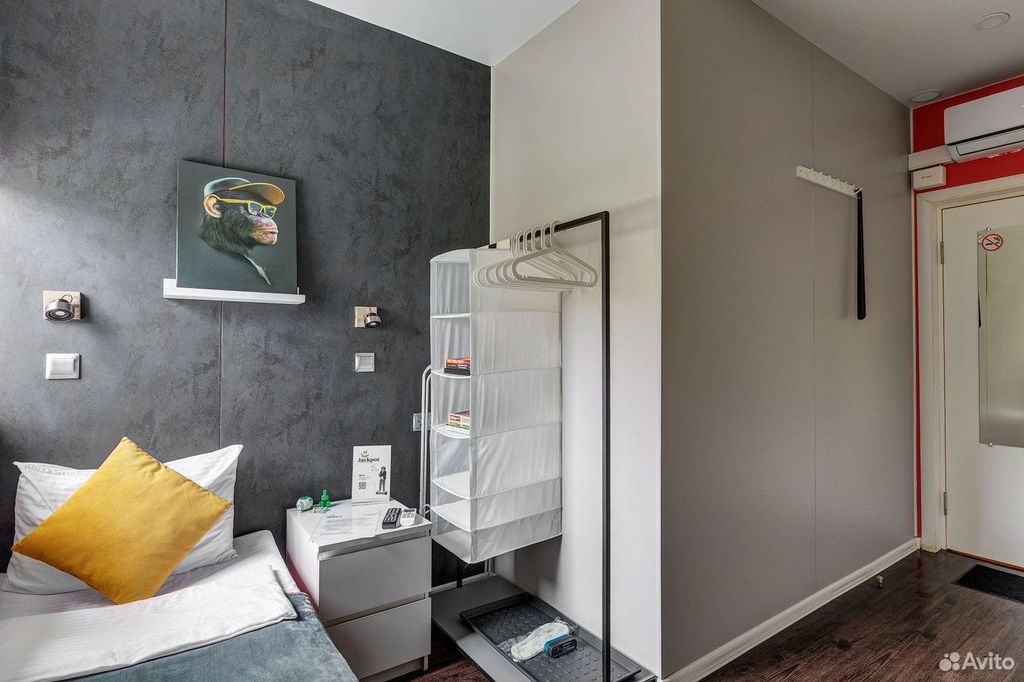 m. Ploschad trekh vokzalov: Apartment, studio