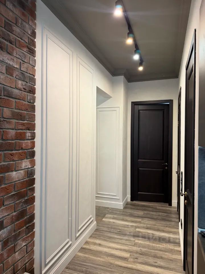 m. Ulitsa 1905 goda: Apartment, 3-rooms