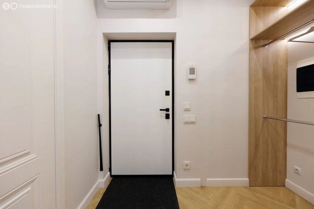 m. Baumanskaya: Apartment, studio