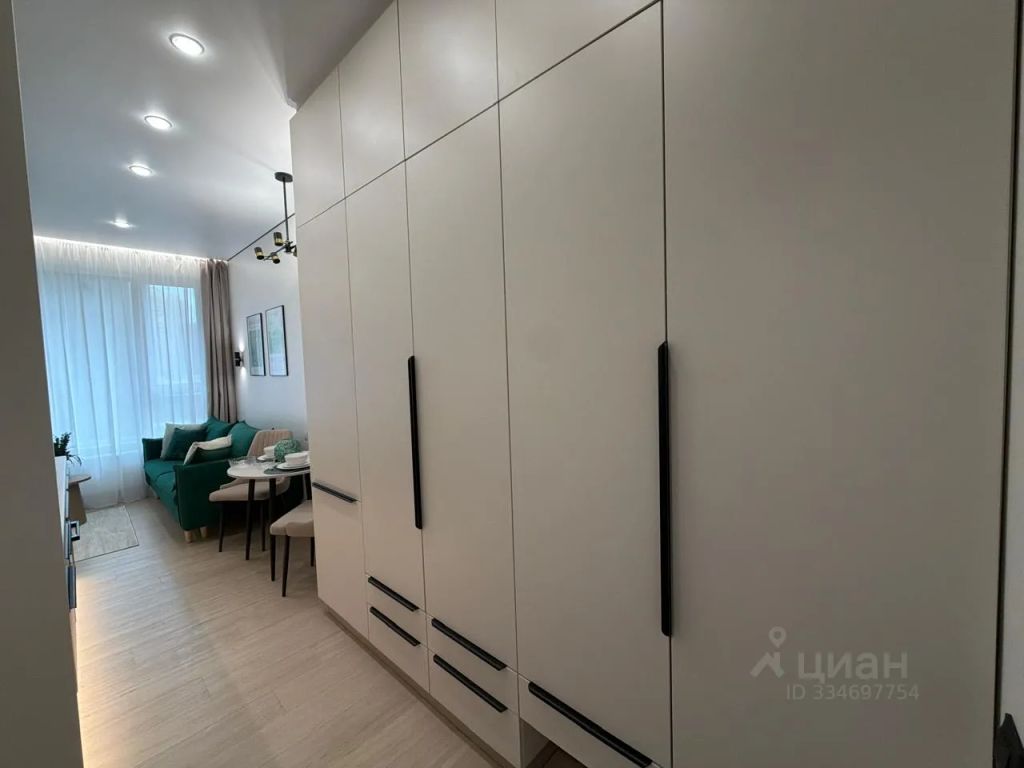 m. Serp i Molot: Apartment, studio