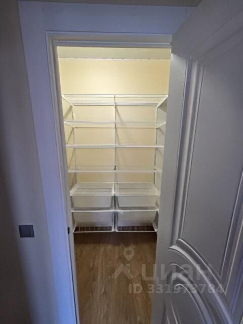 m. Molzhaninovo: Apartment, 2-rooms