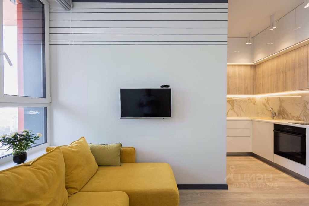m. Aminyevskaya: Apartment, studio