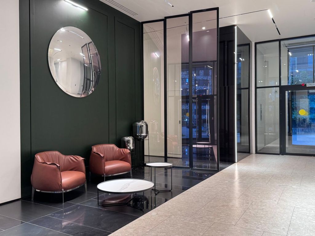 m. Shelepikha: Apartment, studio