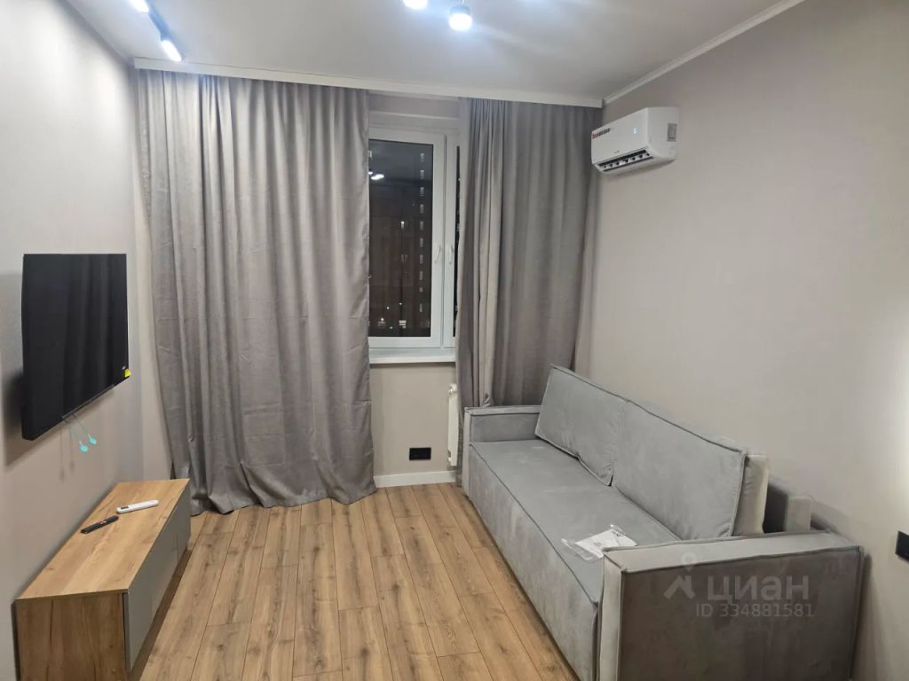 m. Pyatnitskoe shosse: Apartment, studio