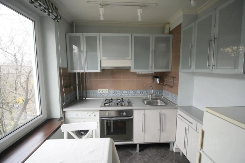 m. Tsvetnoy bulvar: Apartment, 1-rooms