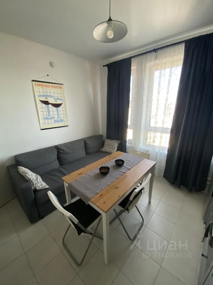 m. Pyatnitskoe shosse: Apartment, 2-rooms