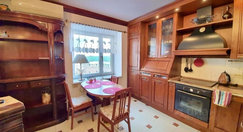 m. Barrikadnaya: Apartment, 2-rooms