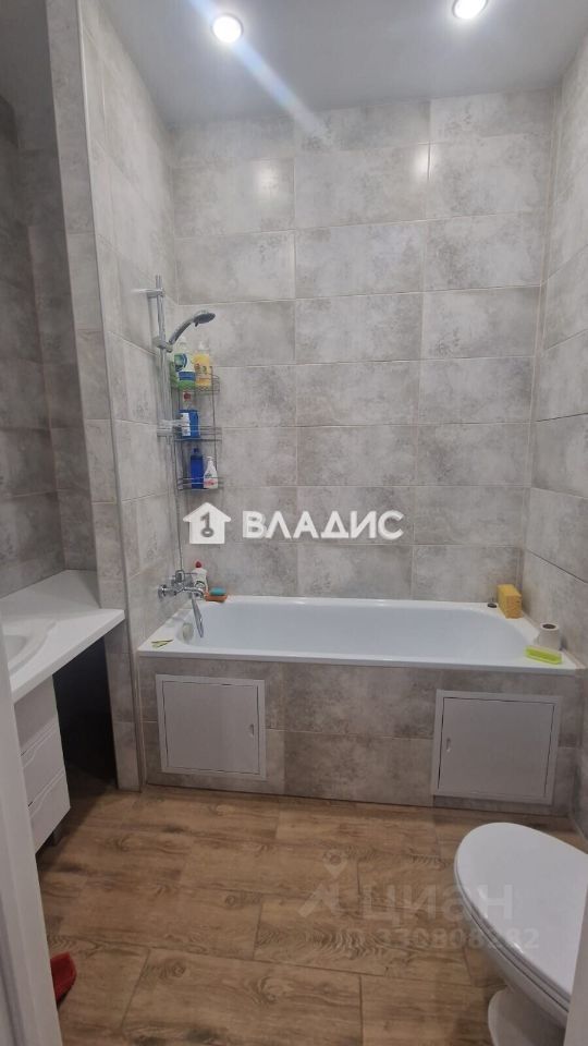 m. Solnechnaya: Apartment, 3-rooms