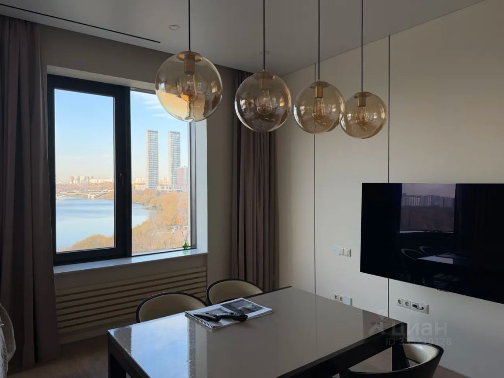 m. Trikotazhnaya: Apartment, 2-rooms
