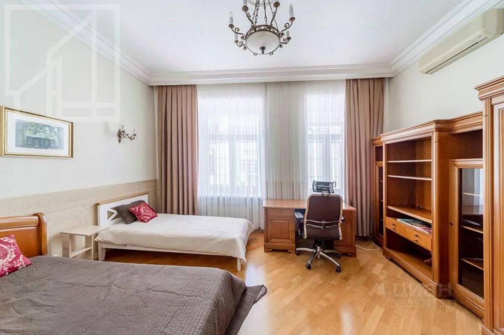 m. Chekhovskaya: Apartment, 3-rooms