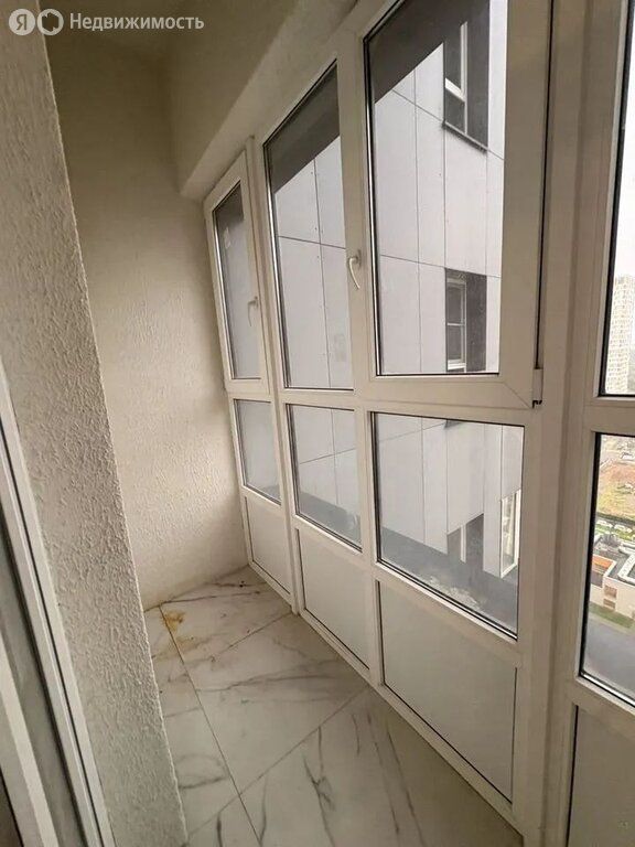 m. Strogino: Apartment, 2-rooms