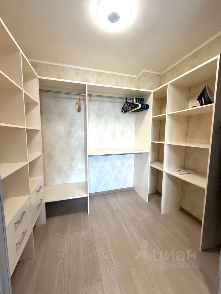m. Polyanka: Apartment, 1-rooms