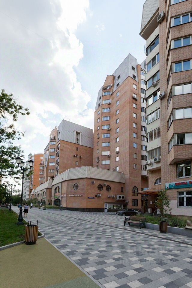 m. Barrikadnaya: Apartment, 2-rooms