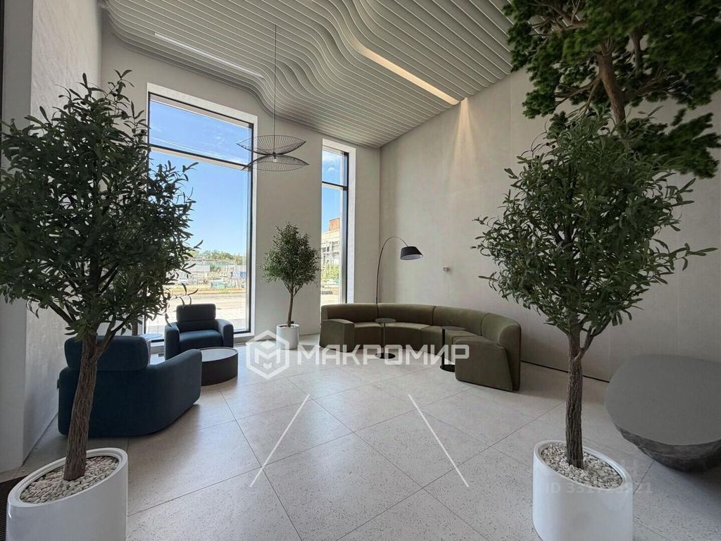 m. ZIL: Apartment, studio
