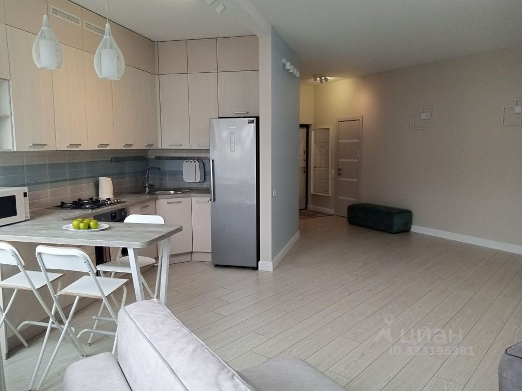 m. Saltykovskaya: Apartment, 3-rooms