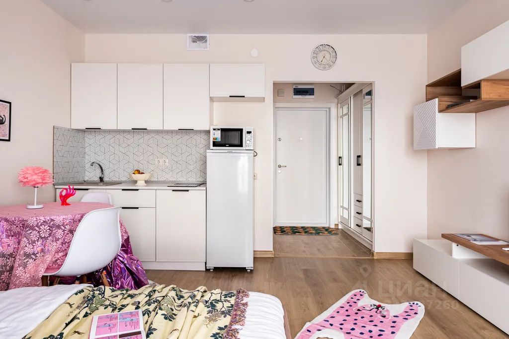 m. Ozernaya: Apartment, studio