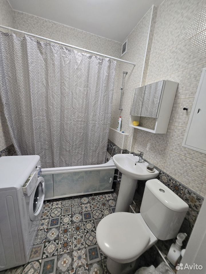 m. Strogino: Apartment, studio