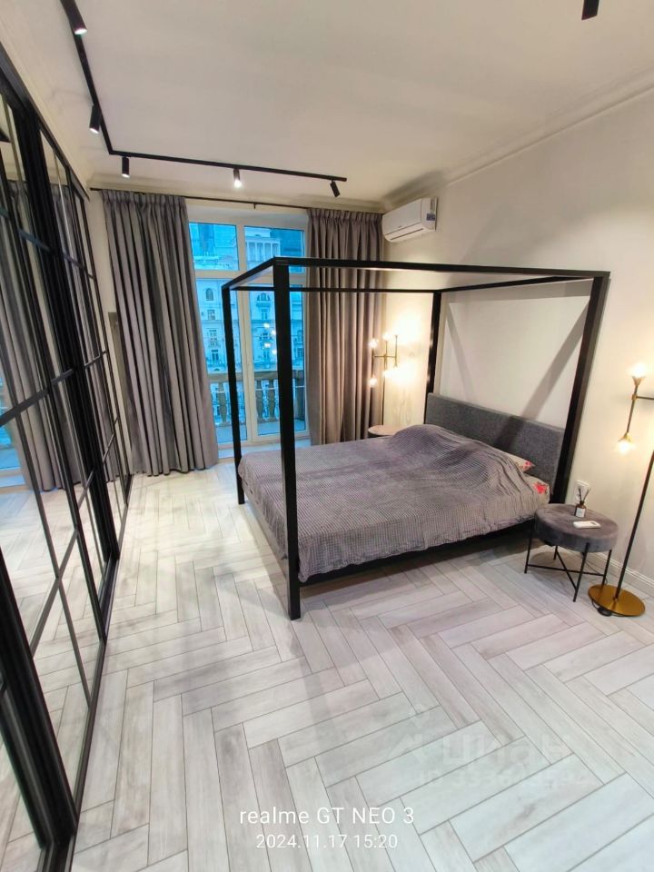 m. Studencheskaya: Apartment, 2-rooms