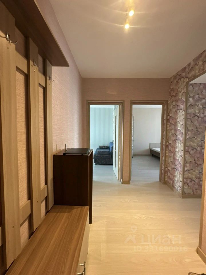 m. Bulvar Dmitriya Donskogo: Apartment, 2-rooms