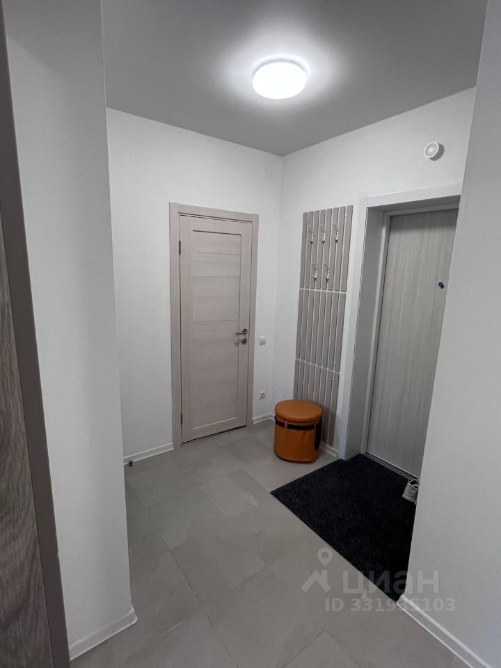 m. Lyublino: Apartment, 1-rooms