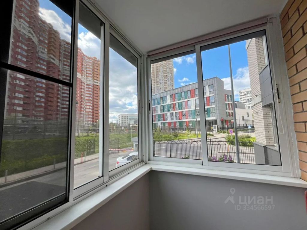 m. Strogino: Apartment, 2-rooms