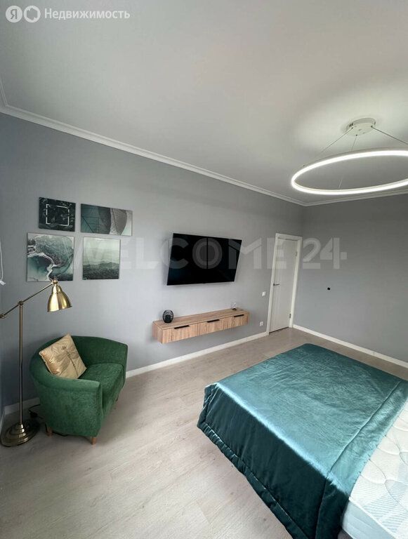 m. Strogino: Apartment, 2-rooms