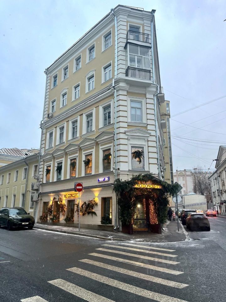 m. Arbatskaya: Apartment, 3-rooms