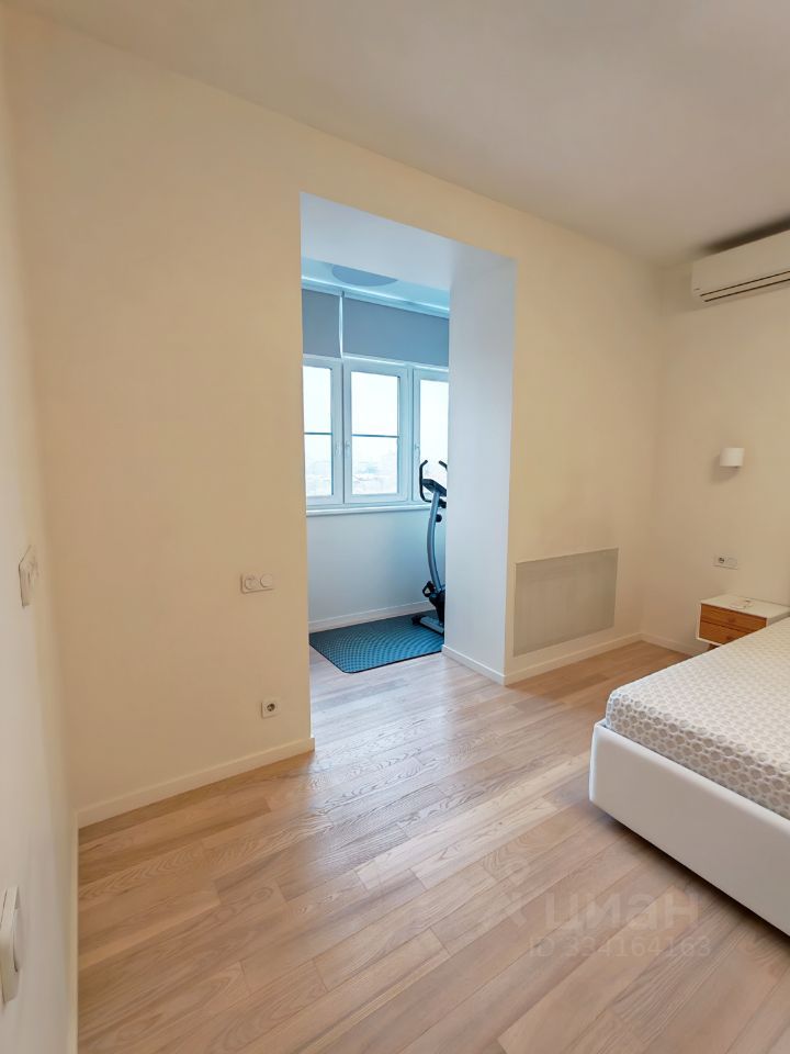 m. Baumanskaya: Apartment, 2-rooms