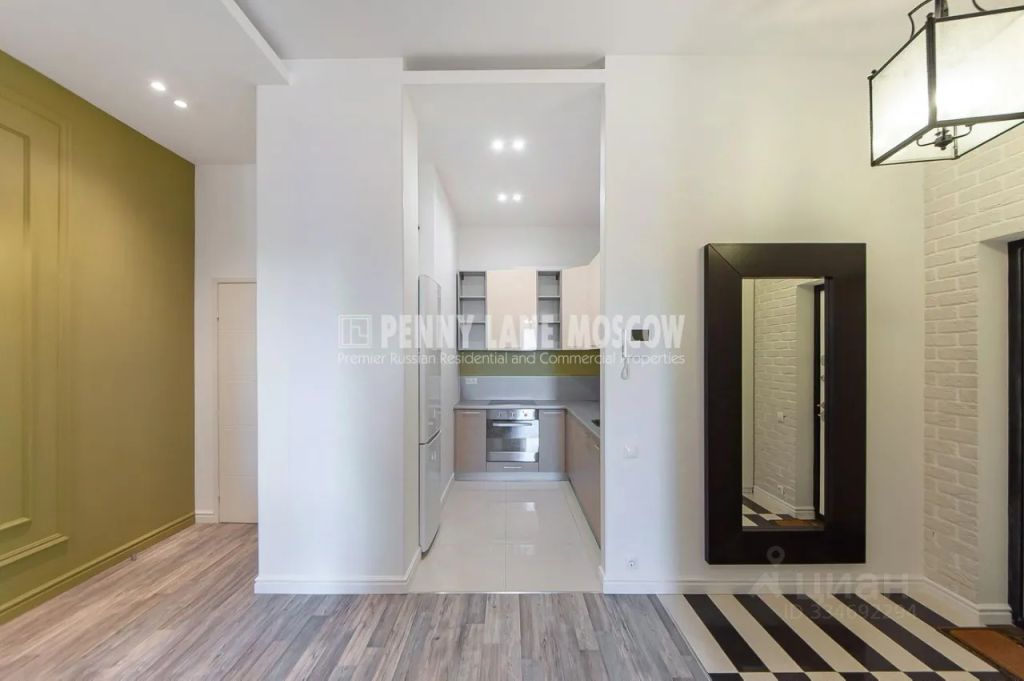 m. Solnechnaya: Apartment, 2-rooms