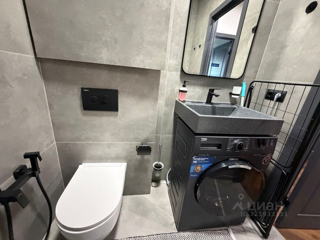 m. ZIL: Apartment, 1-rooms