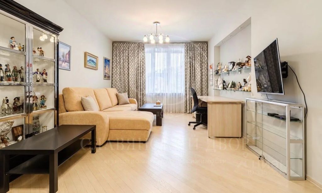 m. Arbatskaya: Apartment, 4-rooms