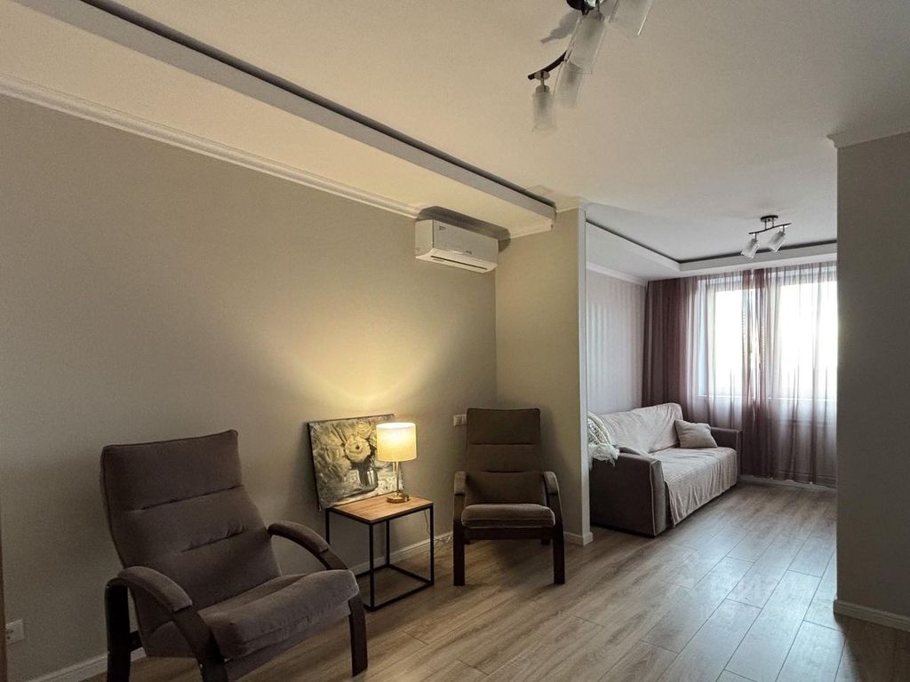 m. Novokosino: Apartment, 2-rooms